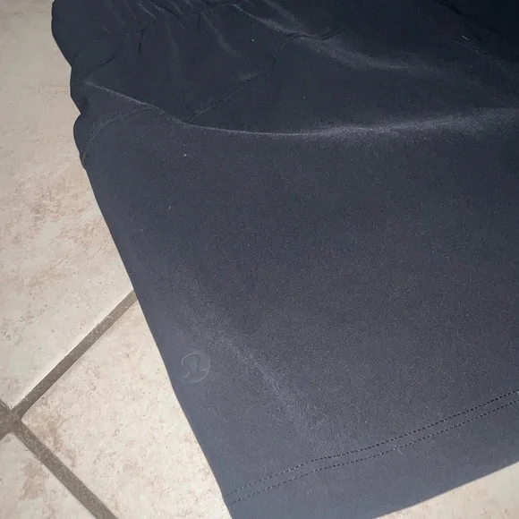 Lululemon Women's Black Shorts - Picture 3 of 4